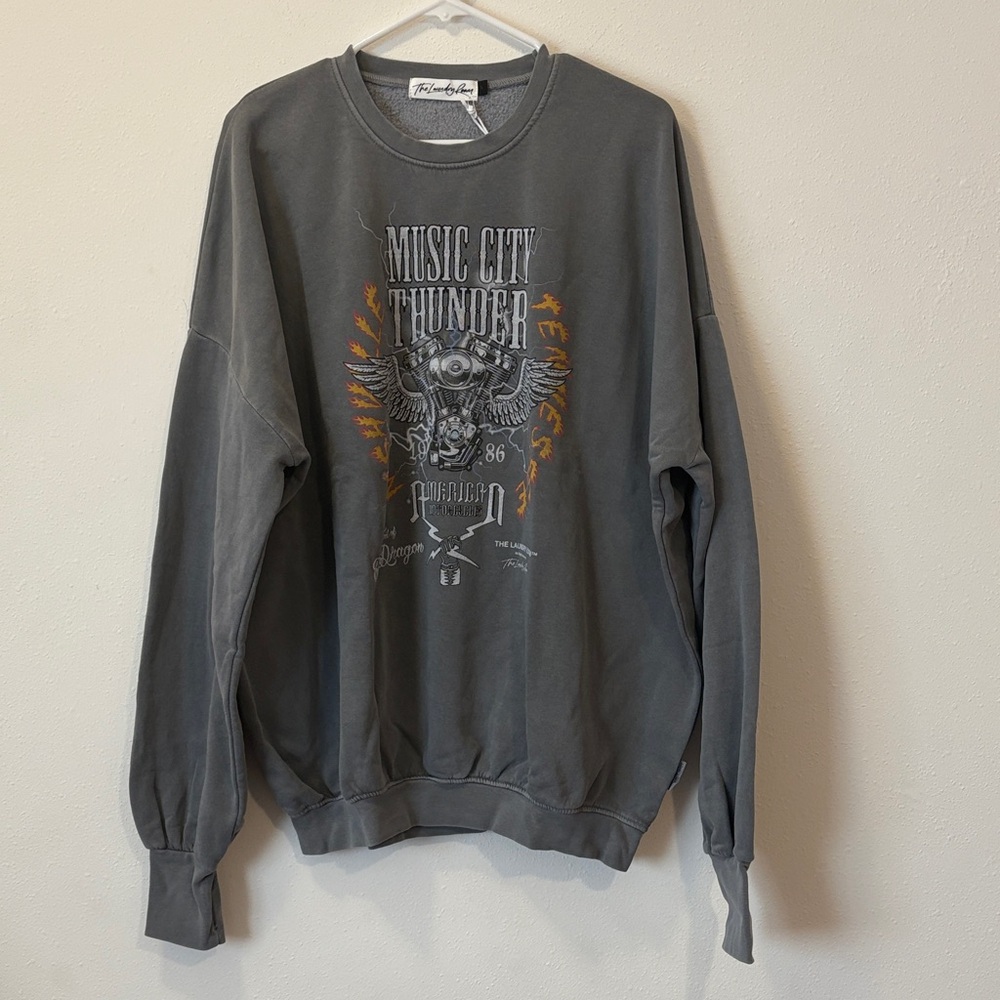 The Laundry Room Gray Music City Thunder Sweatshirt NWT Small